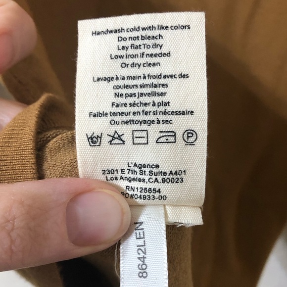 L'AGENCE Nicky Cut Out Turtleneck Sweater in Ginger Gold - Size XS/T - Picture 5 of 7